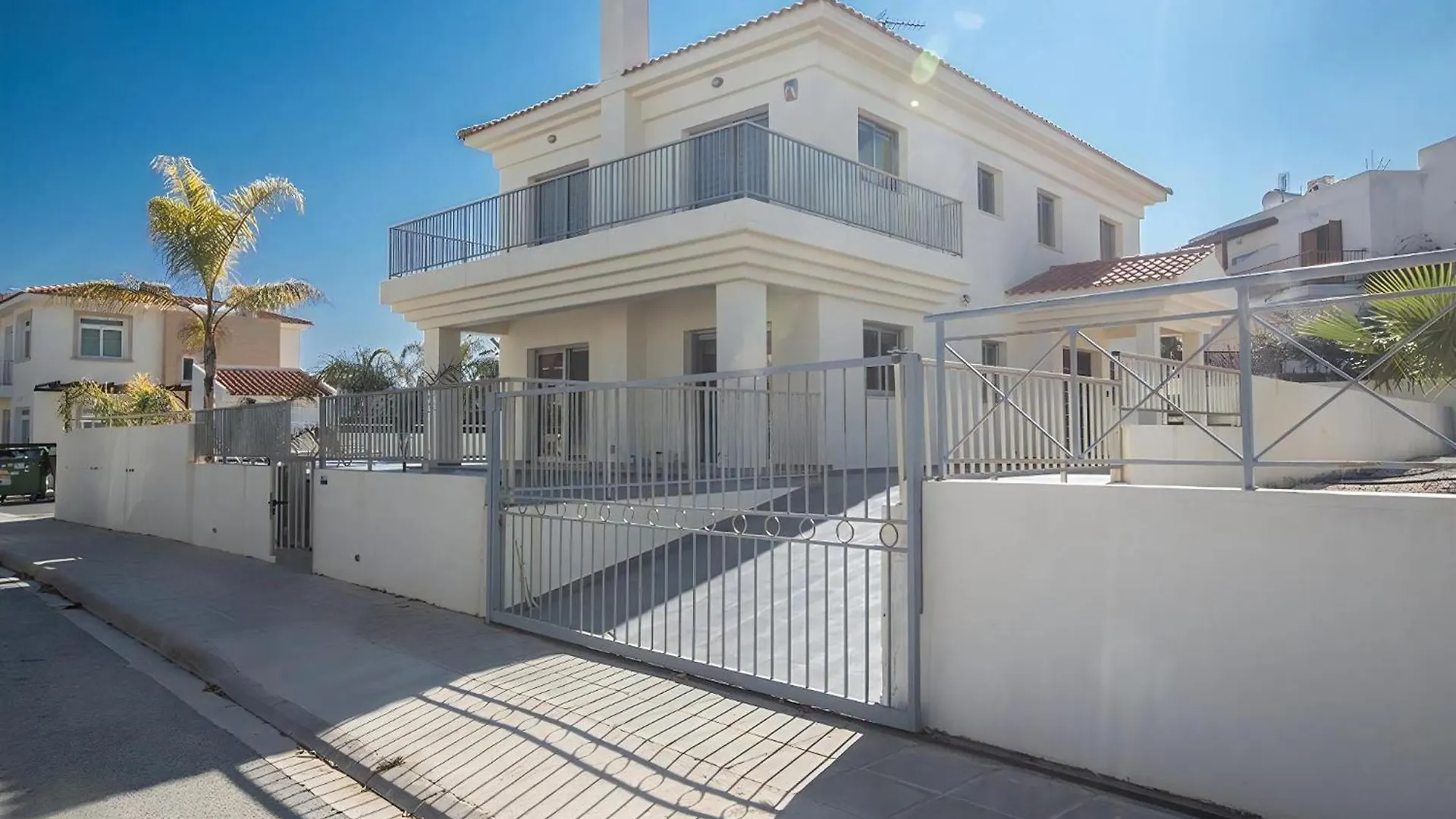 Villa Dafnis Platina - Lovely 4 Bedroom Protaras Villa With Private Pool - Close To The Beach 0*,  Cyprus