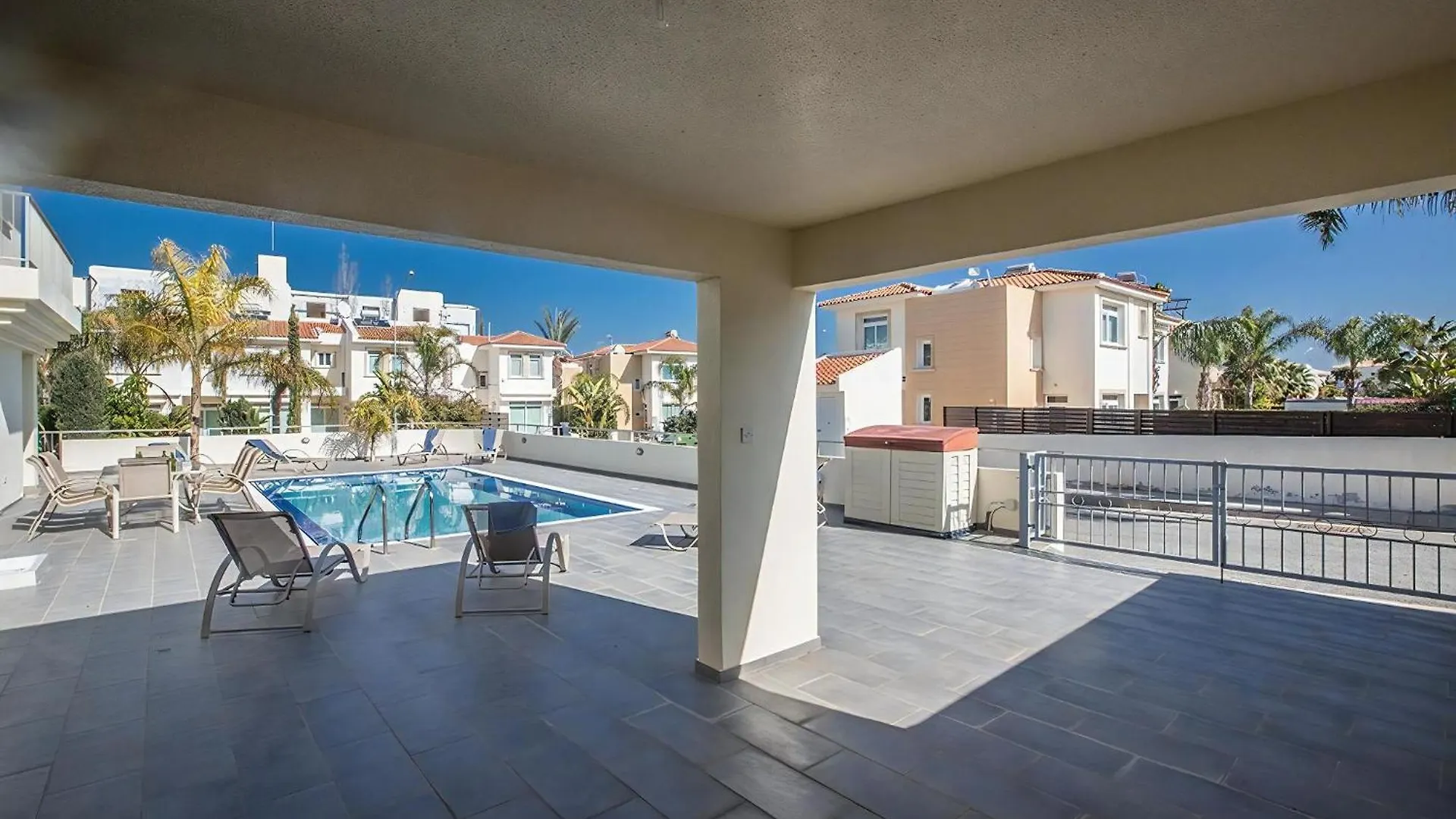 Villa Dafnis Platina - Lovely 4 Bedroom Protaras Villa With Private Pool - Close To The Beach Cyprus