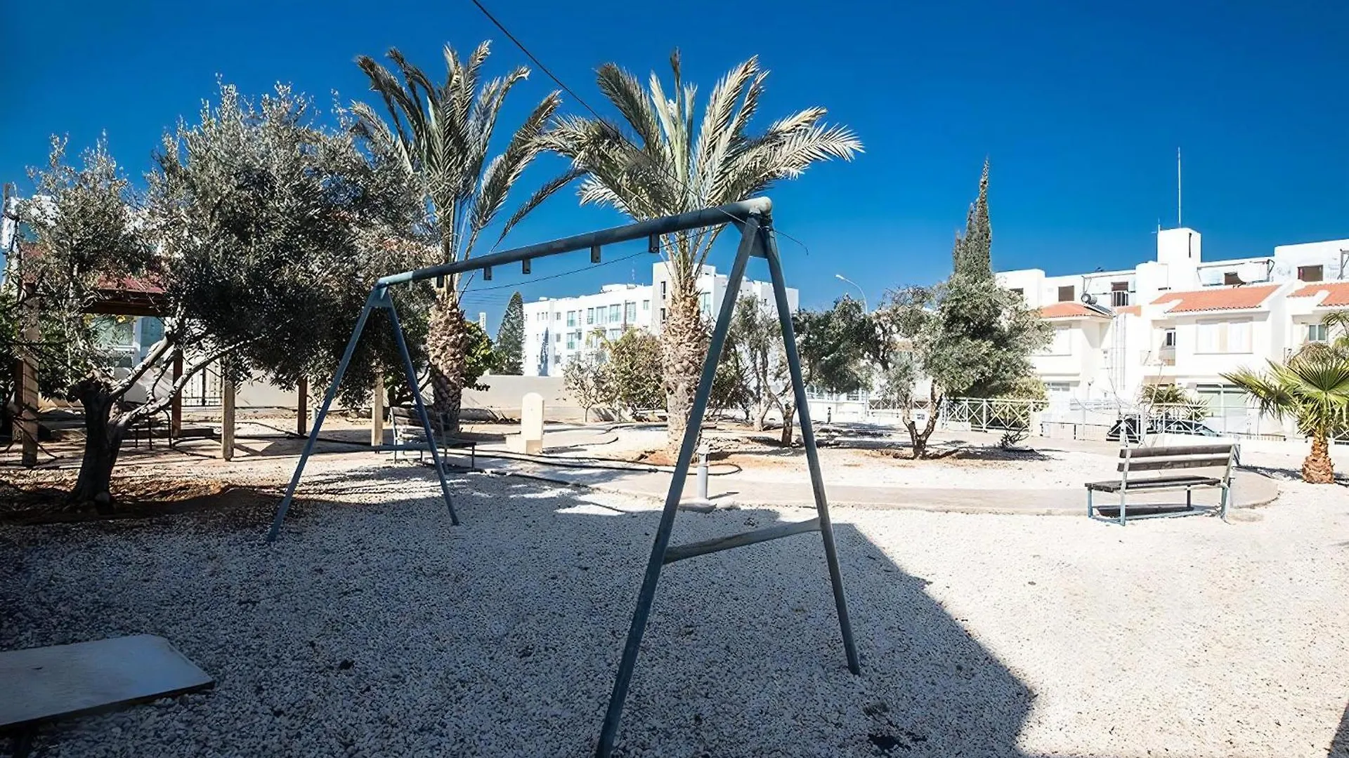 Villa Dafnis Platina - Lovely 4 Bedroom Protaras Villa With Private Pool - Close To The Beach